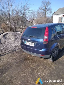 Photo 2 - Ford Fiesta 2004