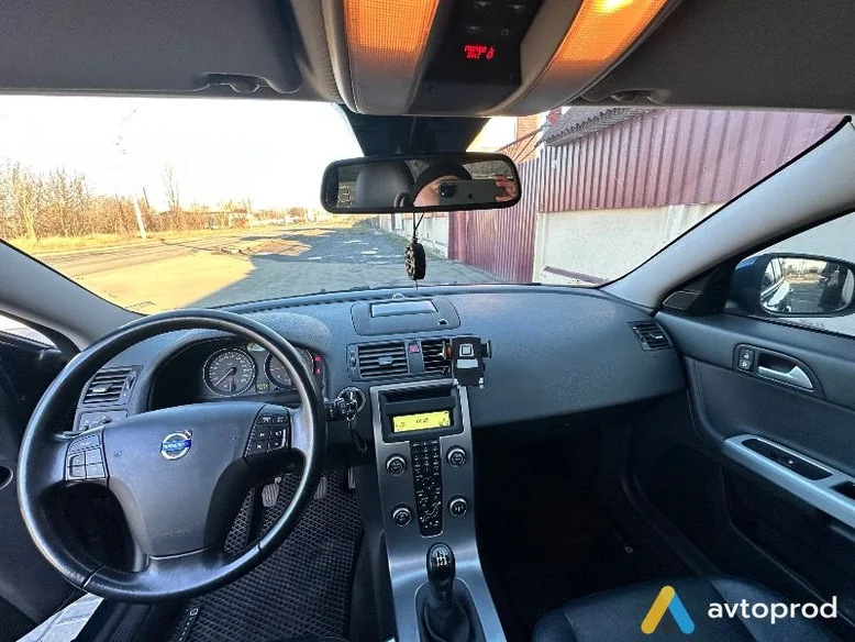 Фото 4 - Volvo V50 2009