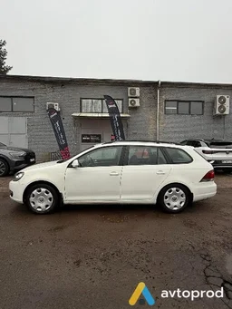 Photo 4 - Volkswagen Golf 2011