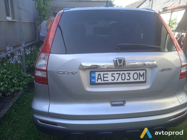 Фото 3 - Honda CR-V 2011