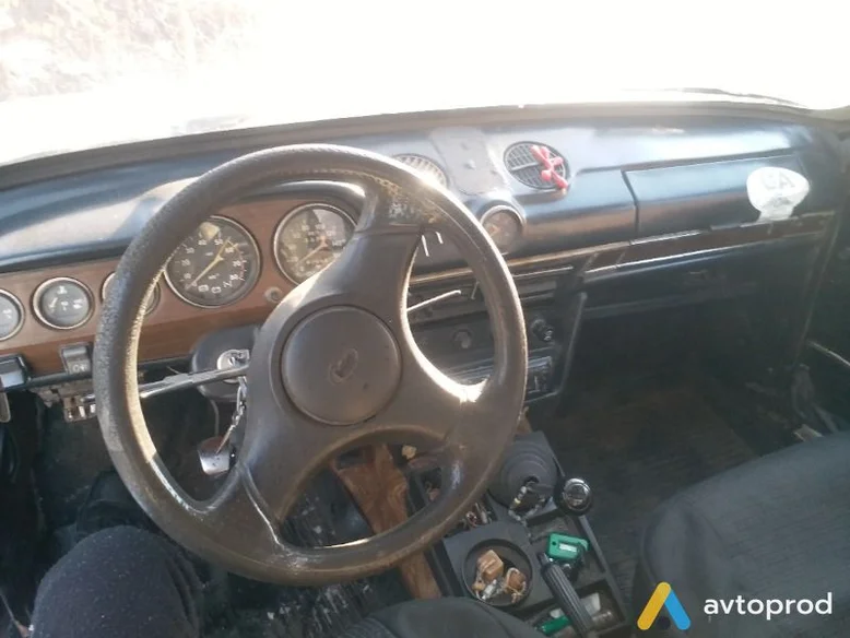 Фото 4 - VAZ 2106 1988