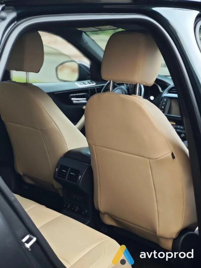 Фото 3 - Jaguar F-Pace 2017