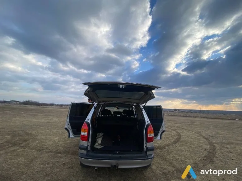 Фото 2 - Opel Zafira 2002