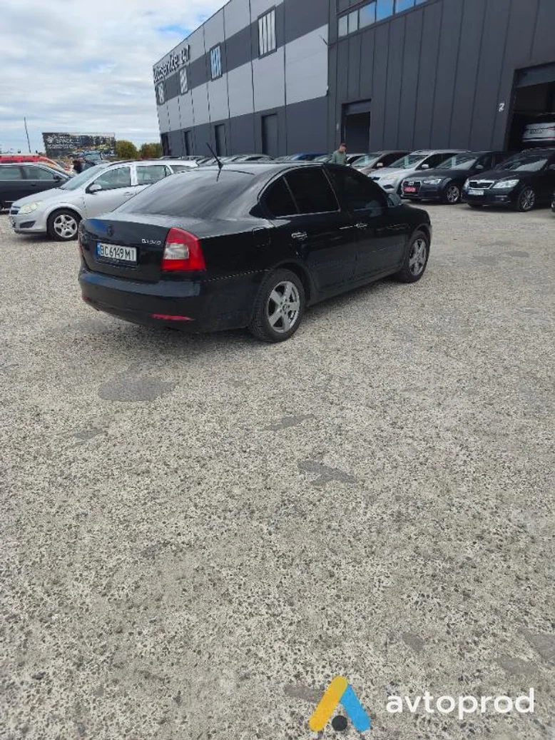 Фото 3 - Skoda Octavia 2010
