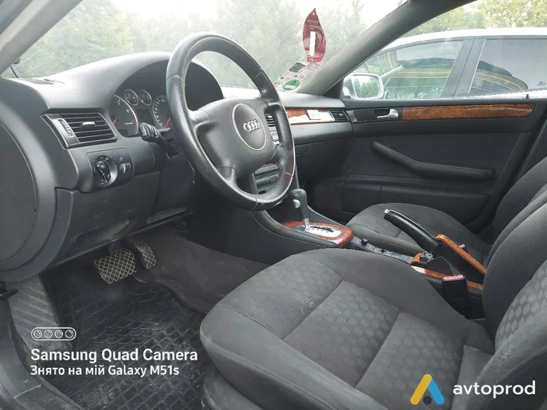 Photo 4 - Audi A6 2001