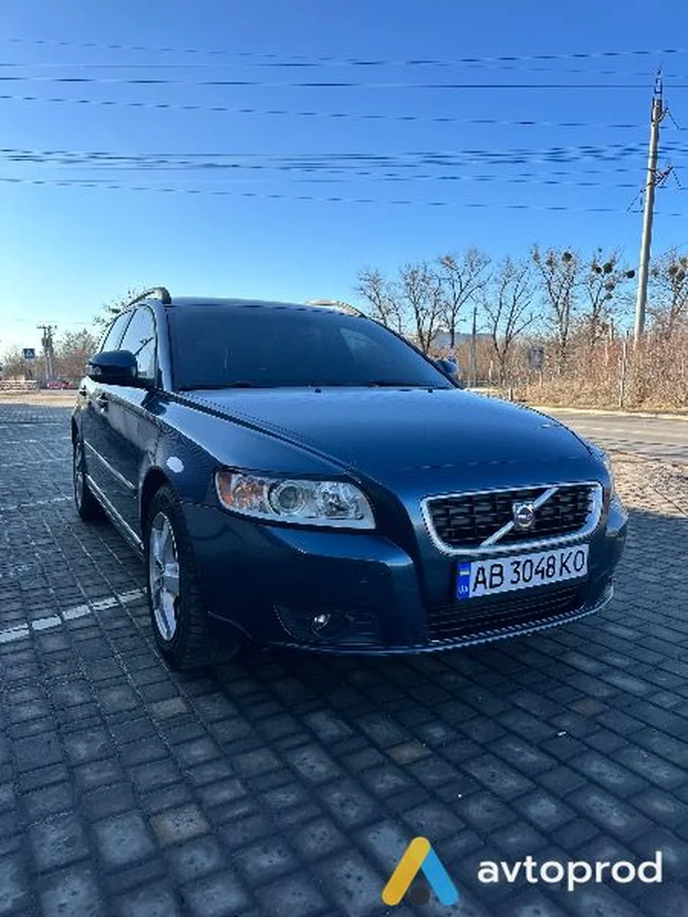 Фото 2 - Volvo V50 2009