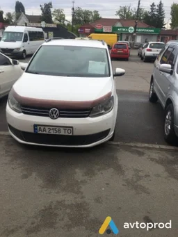Photo 3 - Volkswagen Touran 2011
