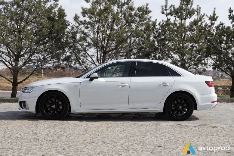 Фото 2 - Audi A4 2018