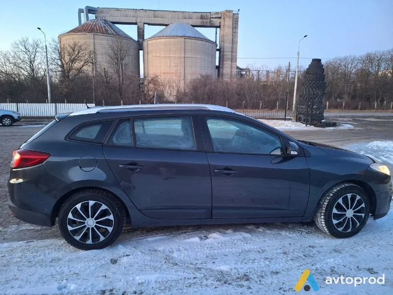 Фото 4 - Renault Megane 2013