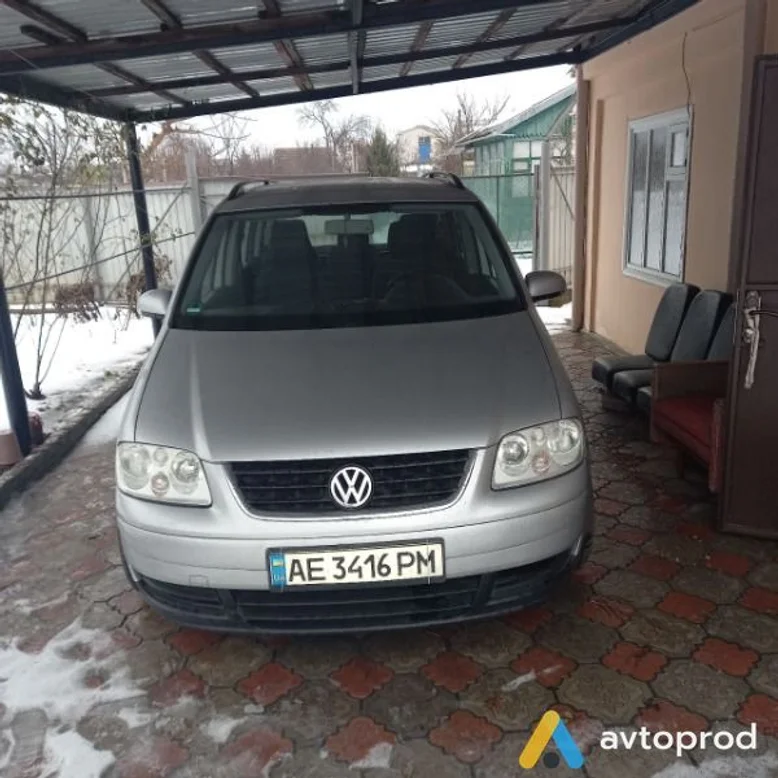Фото 1 - Volkswagen Touran 2004