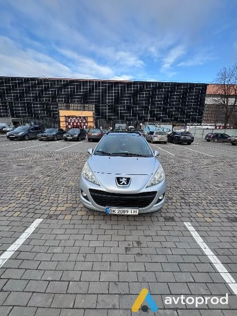 Фото 1 - Peugeot 207 2010