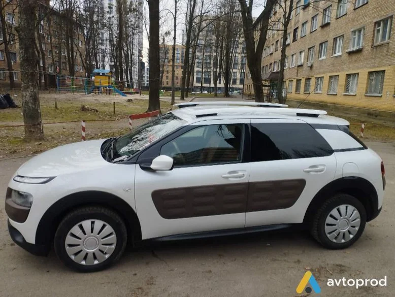 Фото 2 - Citroen C4 2015