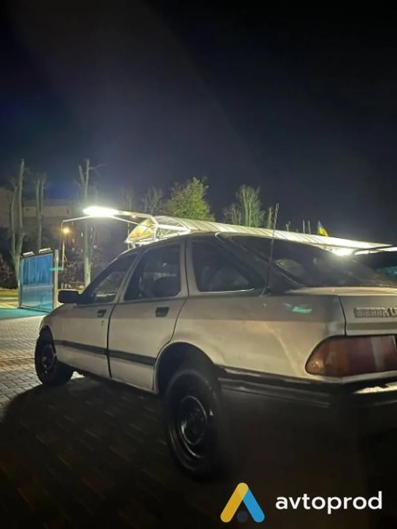 Фото 2 - Ford Sierra 1984