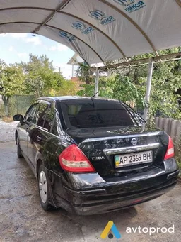 Photo 4 - Nissan Tiida 2008