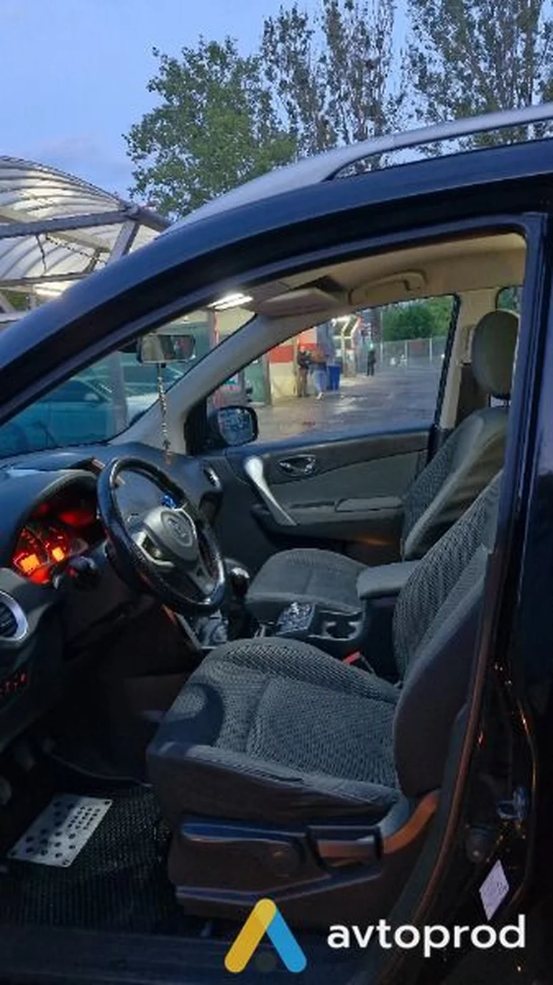 Фото 3 - Renault Koleos 2010