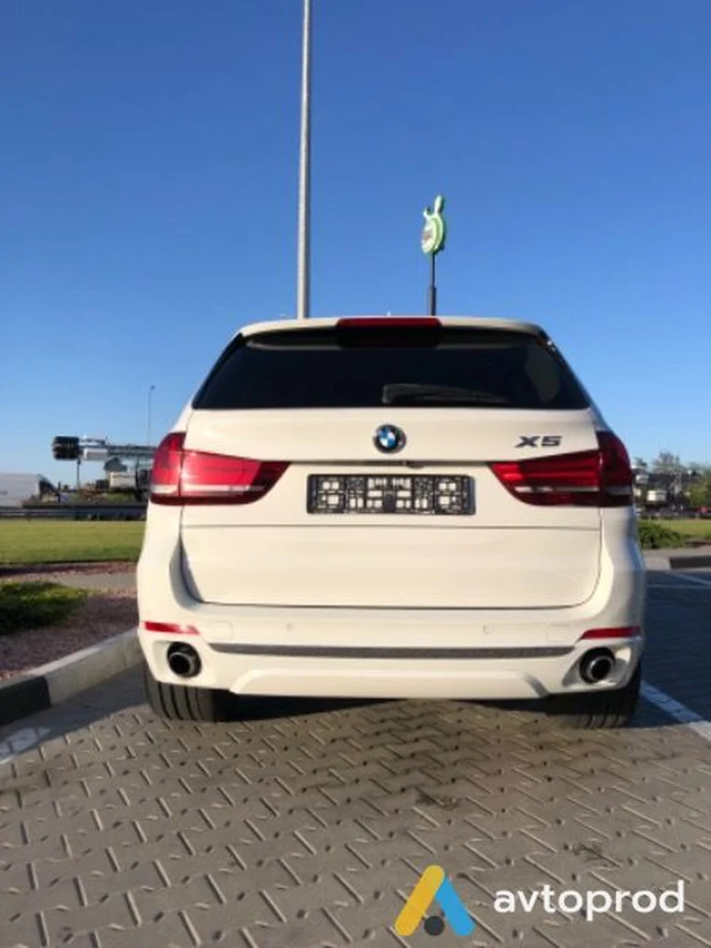 Фото 2 - BMW X5 2015