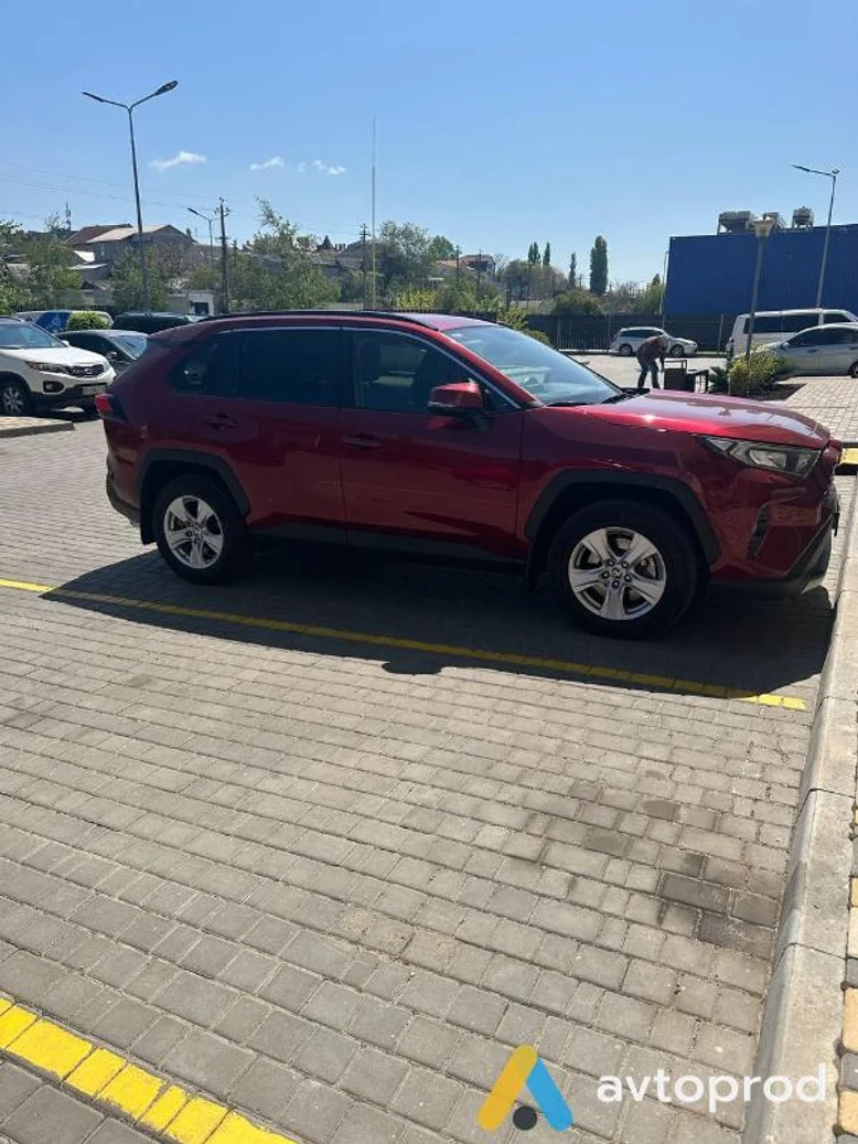Фото 4 - Toyota RAV 4 2019