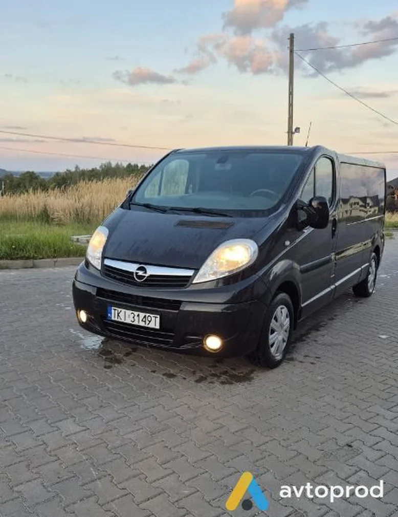 Фото 3 - Opel Vivaro 2013