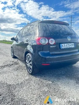 Photo 4 - Volkswagen Golf 2005