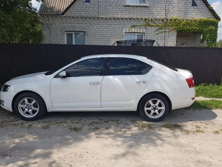 Фото 1 - Skoda Octavia 2014