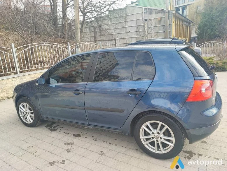 Фото 3 - Volkswagen Golf 2008