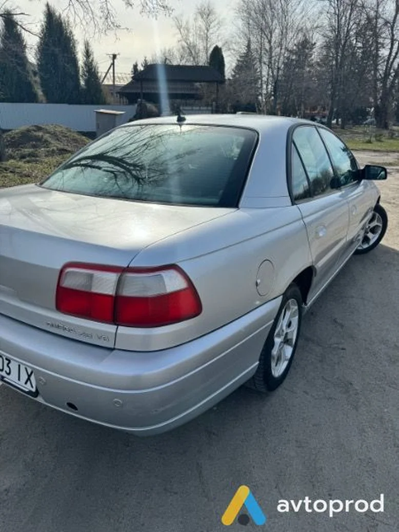 Фото 4 - Opel Omega 2001