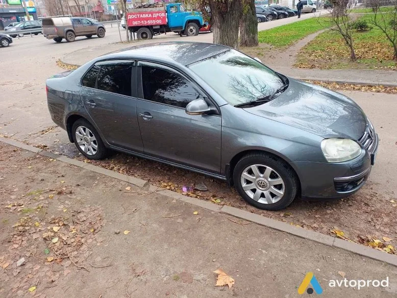 Фото 3 - Volkswagen Jetta 2008