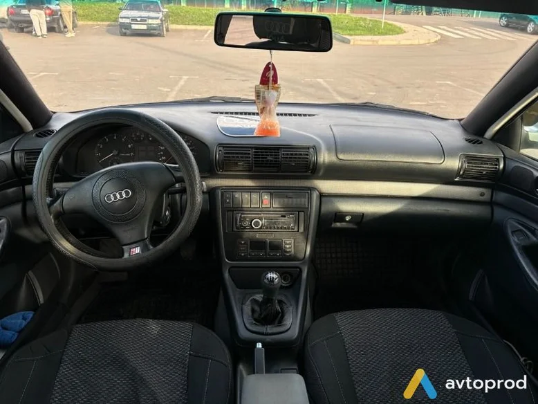 Фото 4 - Audi A4 1996