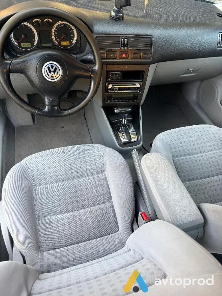 Фото 2 - Volkswagen Bora 2000