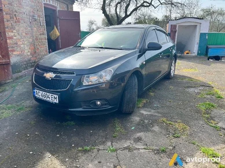 Фото 3 - Chevrolet Cruze 2010