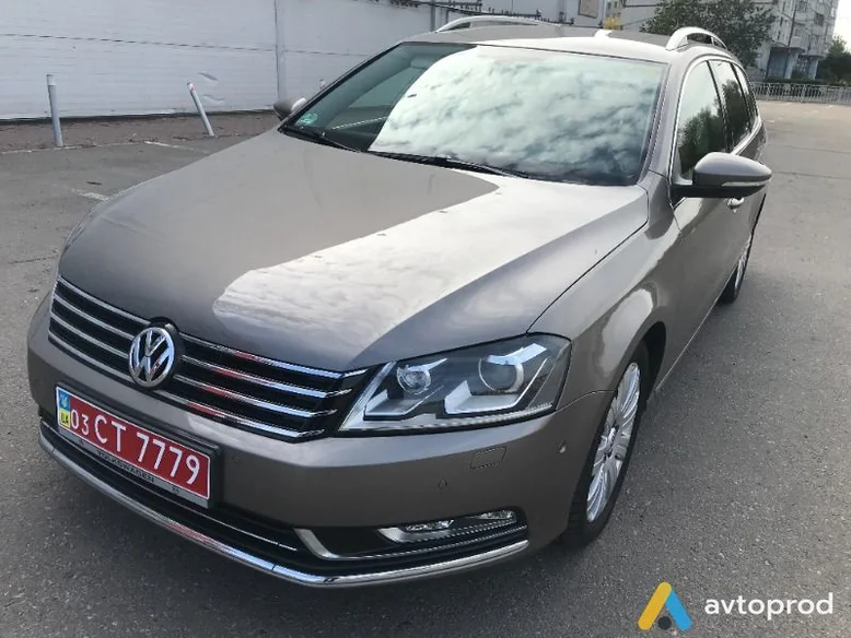 Фото 3 - Volkswagen Passat 2013