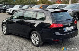 Photo 2 - Volkswagen Golf 2015