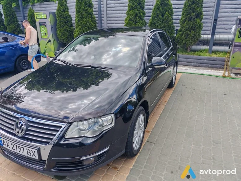 Фото 4 - Volkswagen Passat 2008