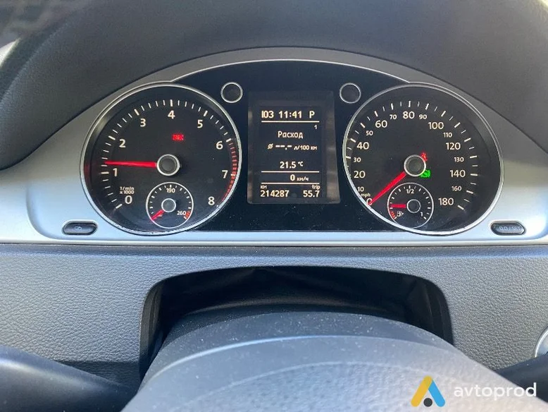 Фото 2 - Volkswagen CC 2011