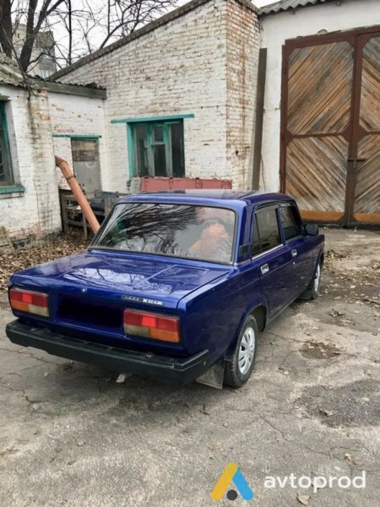 Фото 2 - VAZ 2107 2005