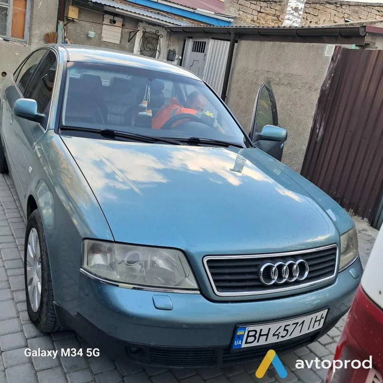 Фото 2 - Audi A6 2000