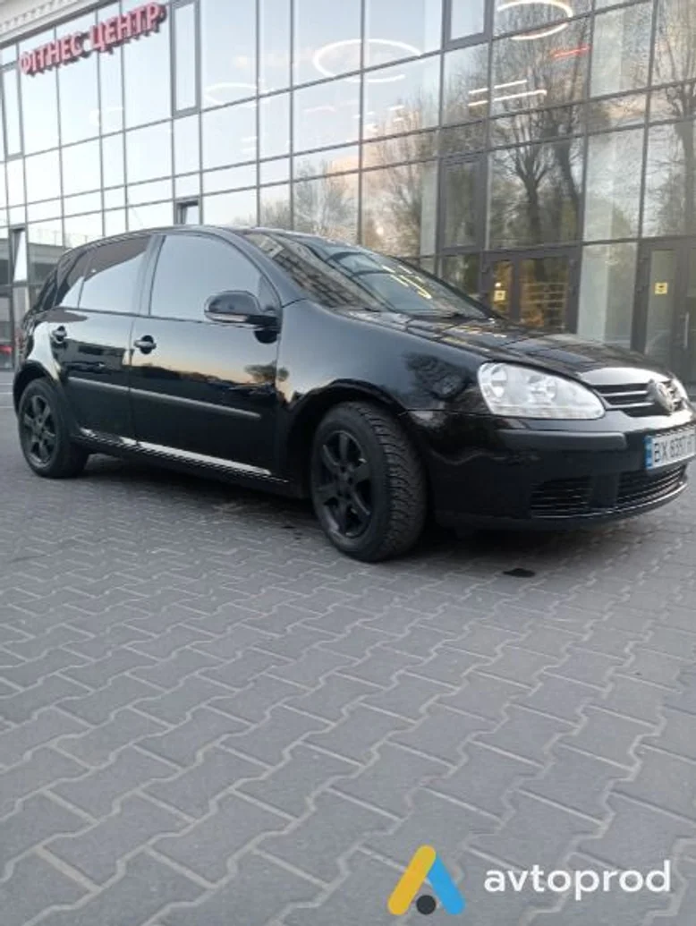 Фото 1 - Volkswagen Golf 2005