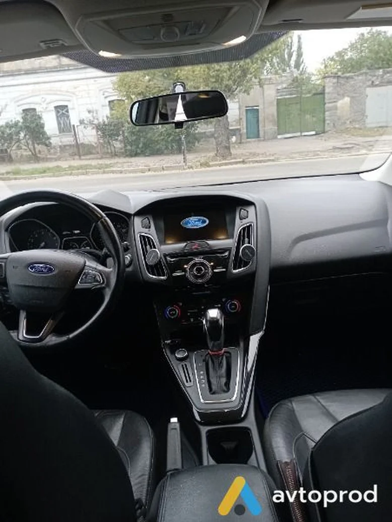 Фото 2 - Ford Focus 2016
