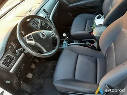 Photo 4 - SsangYong Korando 2011