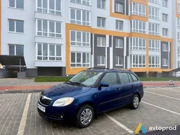 Photo 2 - Skoda Fabia 2009