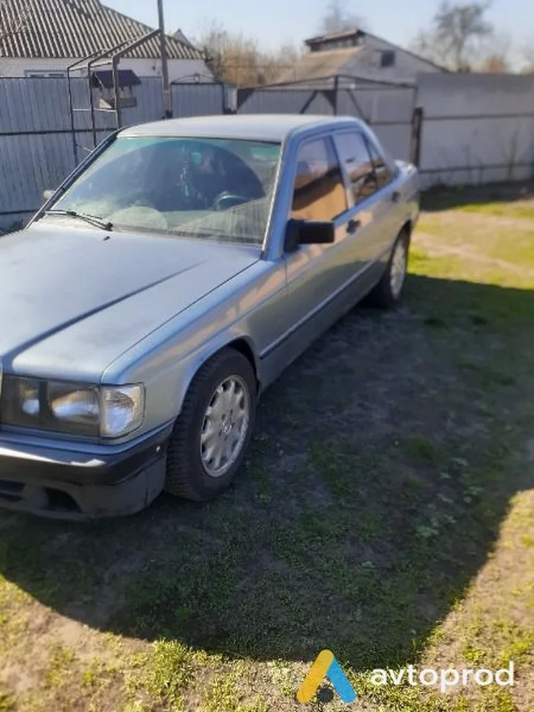 Фото 4 - Mercedes-Benz 190 1987