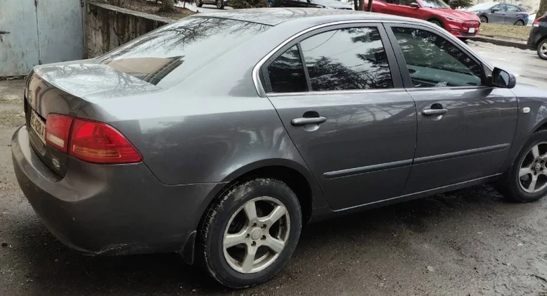 Фото 3 - Kia Magentis 2006