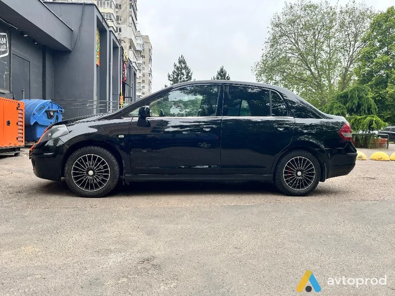 Photo 3 - Nissan Tiida 2008