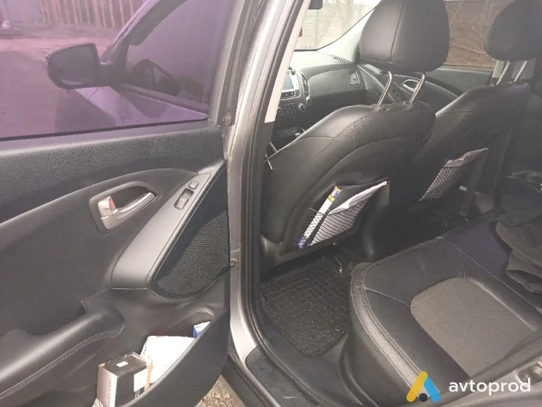 Фото 4 - Hyundai ix35 2012