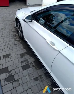 Photo 2 - Volkswagen Passat 2016