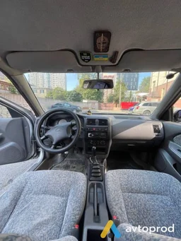 Photo 4 - Nissan Almera 1998