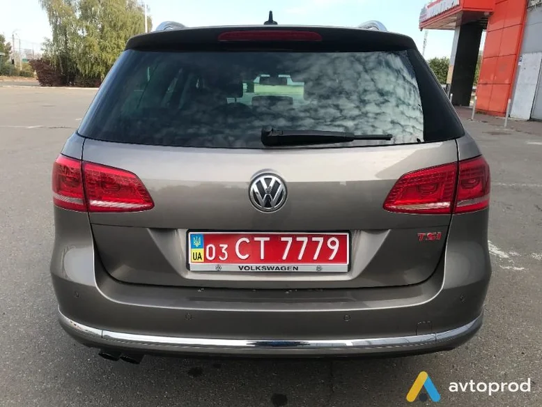 Фото 2 - Volkswagen Passat 2013