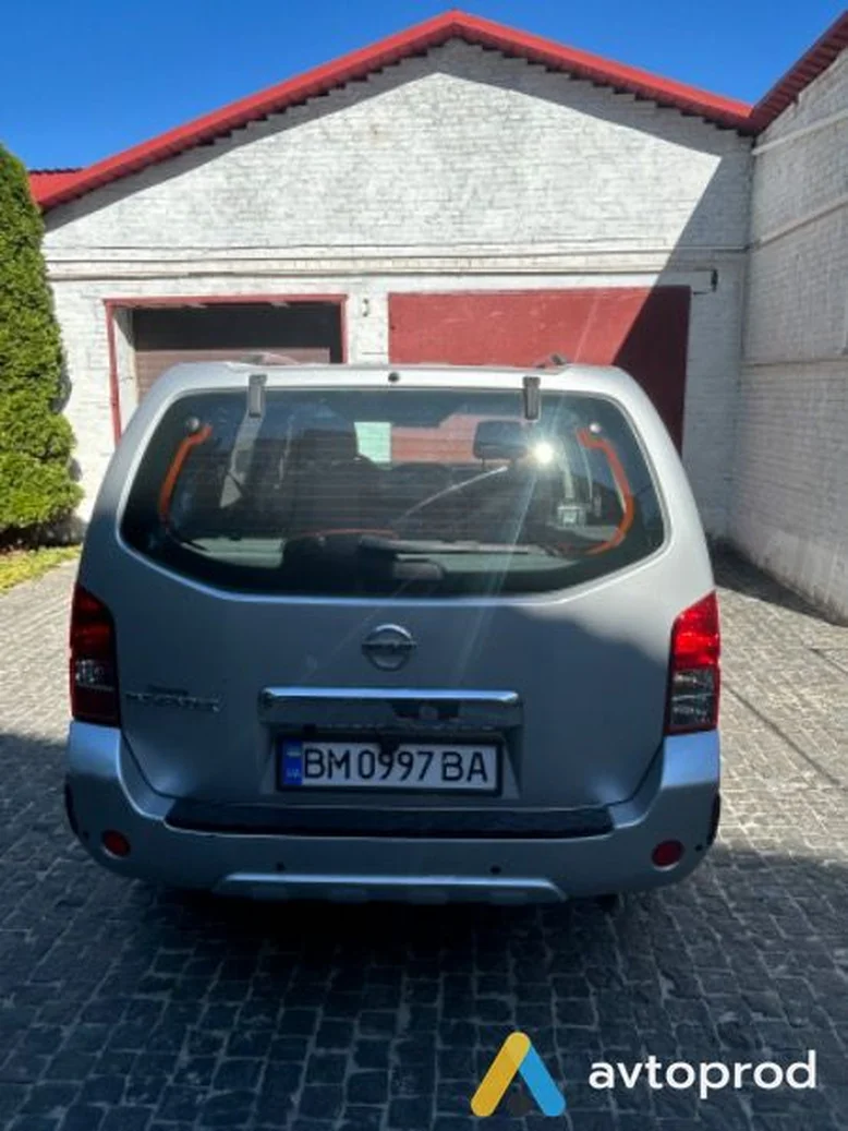 Фото 1 - Nissan Pathfinder 2012