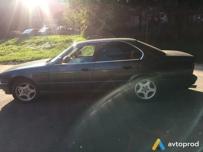 Фото 1 - BMW M2 1990