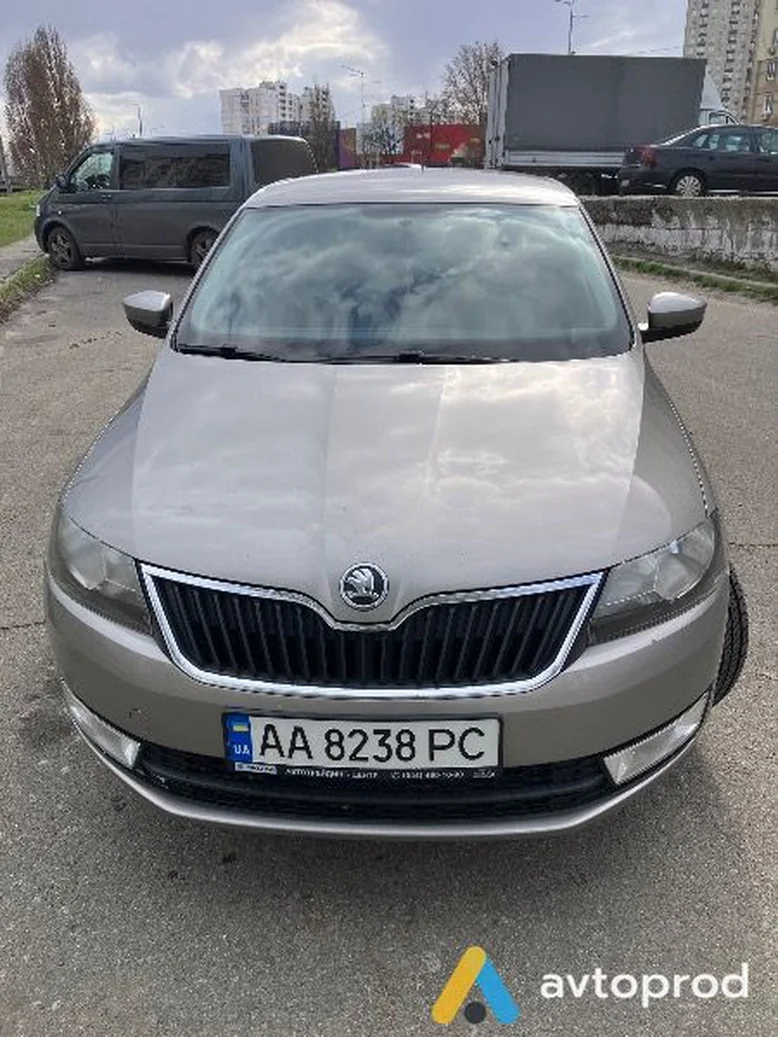Фото 3 - Skoda Rapid 2013
